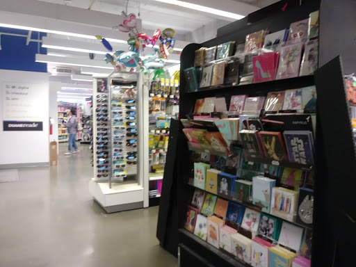 Drug Store «Duane Reade», reviews and photos, 13602 Roosevelt Ave, Flushing, NY 11354, USA