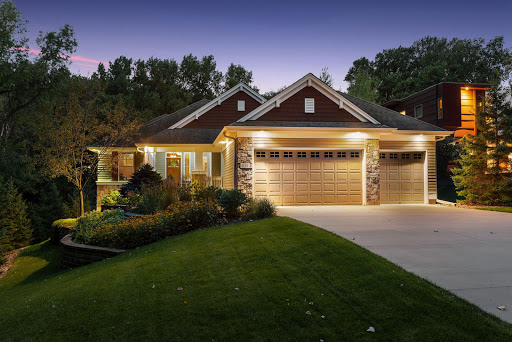 Real Estate Agency «RE/MAX Results - HartmannTeam», reviews and photos, 748 Grand Ave, St Paul, MN 55105, USA