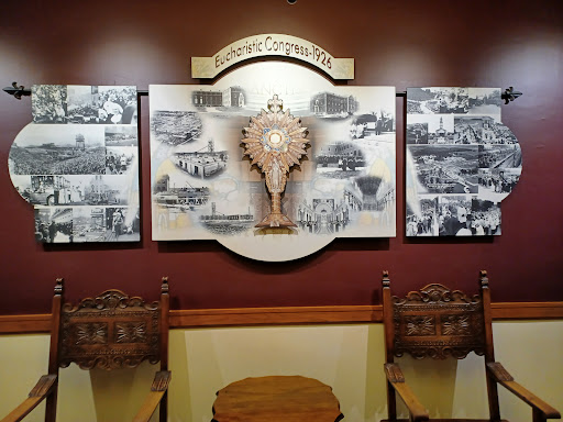 Gift Shop «Marytown Gift Shop», reviews and photos, 1600 W Park Ave, Libertyville, IL 60048, USA