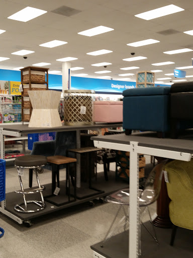 Clothing Store «Ross Dress for Less», reviews and photos, 8540 Fourwinds Dr, Windcrest, TX 78239, USA