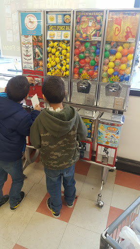 Grocery Store «Market Basket», reviews and photos, 399 John Fitch Hwy, Fitchburg, MA 01420, USA