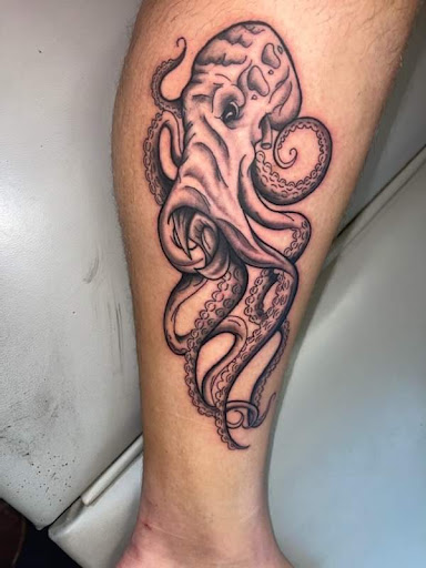 Tattoo Shop «Body Language Tattoo & Piercing Studio», reviews and photos, 3802 Cove View Blvd z, Galveston, TX 77554, USA