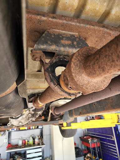 Auto Repair Shop «Total Auto Care Auto Repair», reviews and photos, 308 Lake St S, Forest Lake, MN 55025, USA