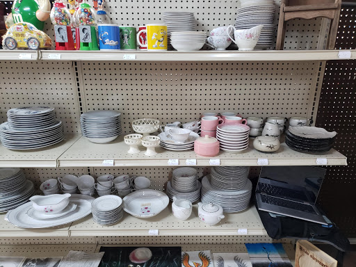 Variety Store «D19 Dollar», reviews and photos, 7365 Pinckney Rd, Pinckney, MI 48169, USA