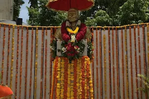 Statue Of Chatrapati Shivaji Maharaj image