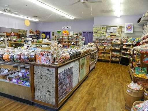 Candy Store «Wayside Country Store», reviews and photos, 1015 Boston Post Rd E #1, Marlborough, MA 01752, USA