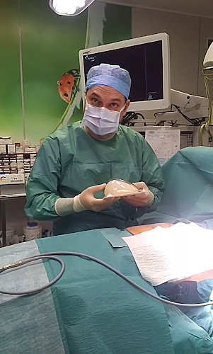 Értékelések erről a helyről: dr. Pataki Gergely plasztikai sebész, Budapest - Plasztikai sebész