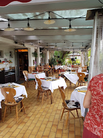 Atmosphère du Restaurant Auberge De La Croix De Fer à Riom - n°12