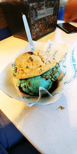 Ice Cream Shop «The Baked Bear», reviews and photos, 256 North University Drive, Farmington, UT 84025, USA