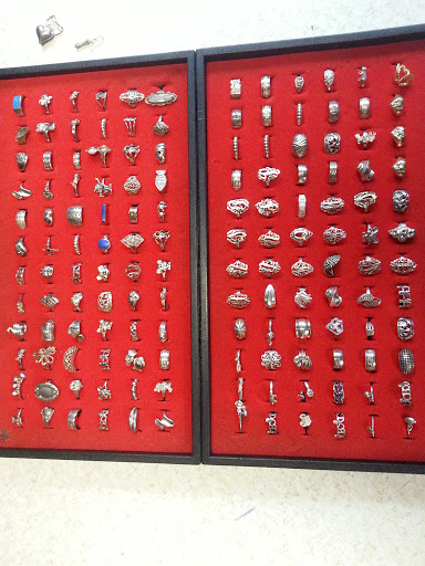 Jewelry Store «The Jewelry Box», reviews and photos, 104 W Belt Line Rd, Cedar Hill, TX 75104, USA