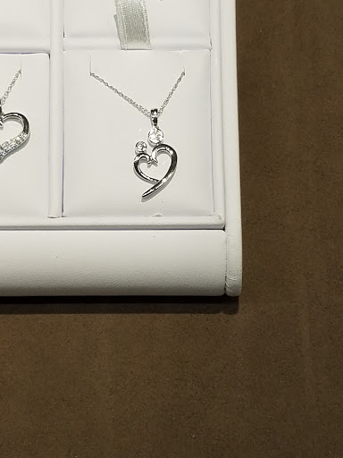 Jewelry Store «Robbins Brothers», reviews and photos, 3820 S Bristol St, Santa Ana, CA 92704, USA