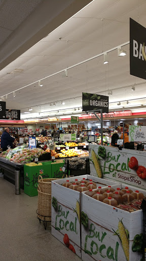 Grocery Store «Stop & Shop», reviews and photos, 275 Highland Ave, Cheshire, CT 06410, USA