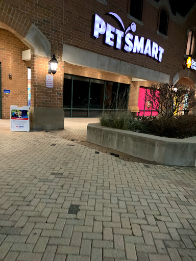 Pet Supply Store «PetSmart», reviews and photos, 291 Skokie Blvd, Northbrook, IL 60062, USA
