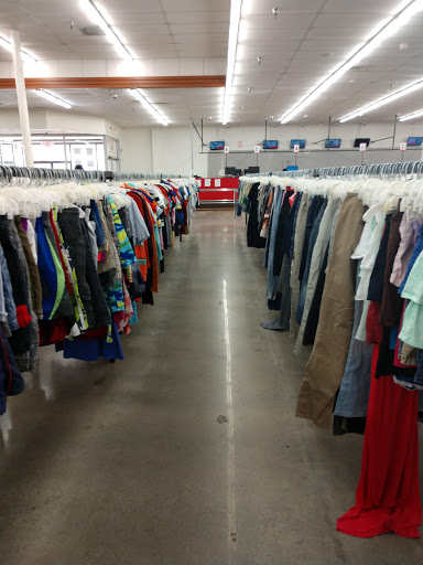 Used Clothing Store «Family Thrift Center Outlet», reviews and photos, 6769 S Texas 6, Houston, TX 77083, USA