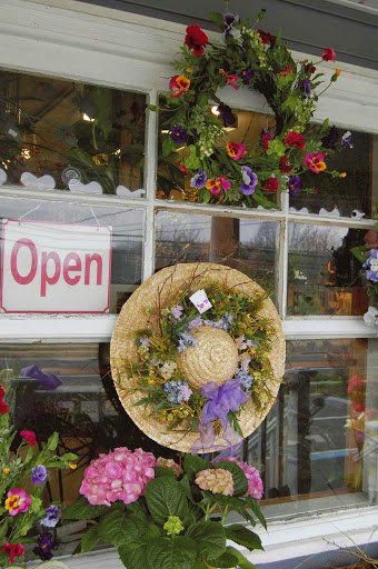 Florist «Rose Garden Florist», reviews and photos, 257 S Main St, Barnegat, NJ 08005, USA