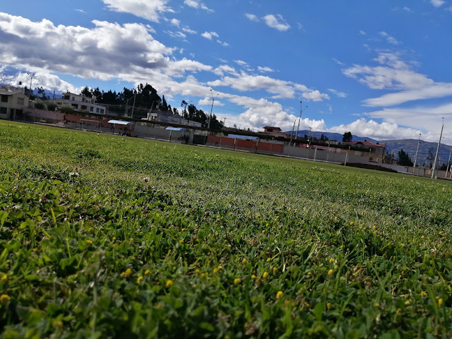 Opiniones de Estadio San Pedro de Licán en Riobamba - Gimnasio