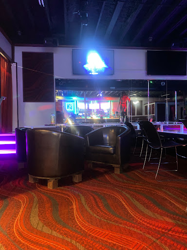 Night Club «Smiles Nightclub», reviews and photos, 1820 NY-376 #13, Poughkeepsie, NY 12603, USA