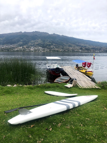 Camping Lake (Lago San Pablo) Ecuador