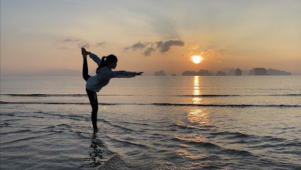 Island Yoga - Yoga Retreats & Vacations