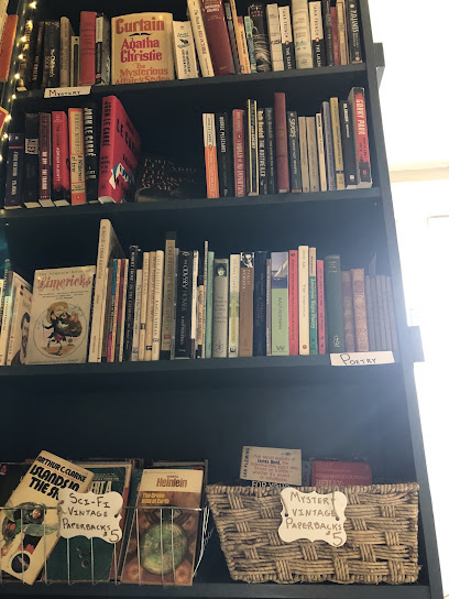 HouseMouse Books and Vintage