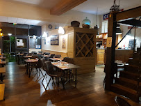 Atmosphère du Restaurant français La Romarine à Toulouse - n°18