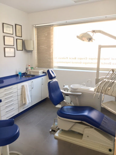 Clínica Dental Susana León Ferrera en Camas, Sevilla