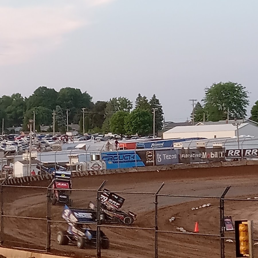 Plymouth Dirt Track Racing