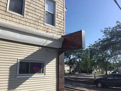 Tattoo Shop «Red Lion Tattoo Cleveland», reviews and photos, 4043 St Clair Ave, Cleveland, OH 44103, USA