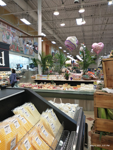 Supermarket «Lewis Fresh Market», reviews and photos, 2727 Grand Ave, Waukegan, IL 60085, USA