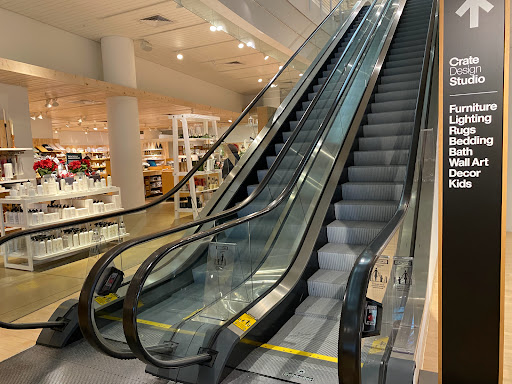 Furniture Store «Crate and Barrel», reviews and photos, 555 Bellevue Way NE, Bellevue, WA 98004, USA