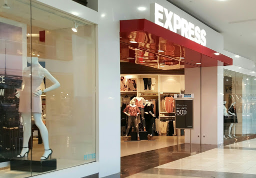 Clothing Store «Express», reviews and photos, 5959 Triangle Town Blvd, Raleigh, NC 27616, USA