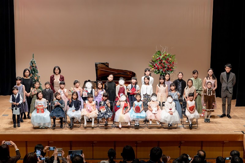 Yumi music school ピアノ・ヴァイオリン・リトミック教室