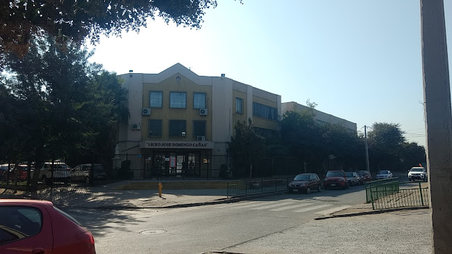 Opiniones de Liceo José Domingo Cañas en Quilicura - Escuela