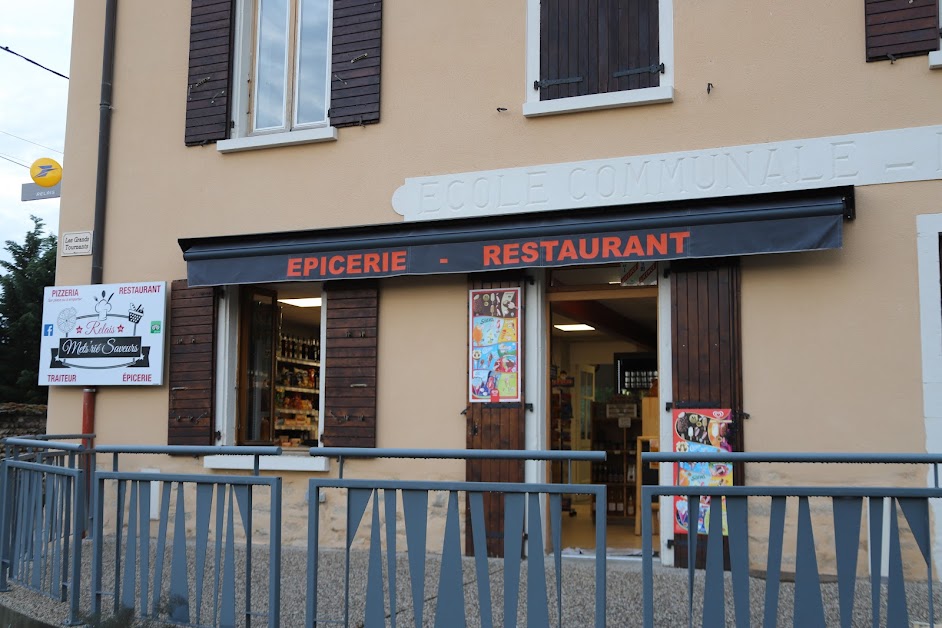 Relais Mets’rié Saveurs à Meyrié