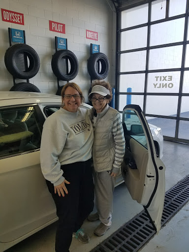 Honda Dealer «Jim White Honda», reviews and photos, 1505 S Reynolds Rd, Maumee, OH 43537, USA