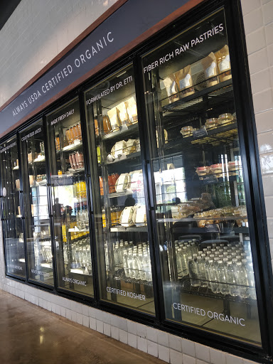 Organic Restaurant «Dr Smood - Wynwood Organic Cafe», reviews and photos, 2230 NW 2nd Ave, Miami, FL 33127, USA