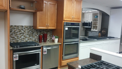 Appliance Store «Albert Lee Appliance - Tukwila», reviews and photos, 404 Strander Blvd, Tukwila, WA 98188, USA