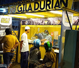 Gila Durian Pasar Tugu photo