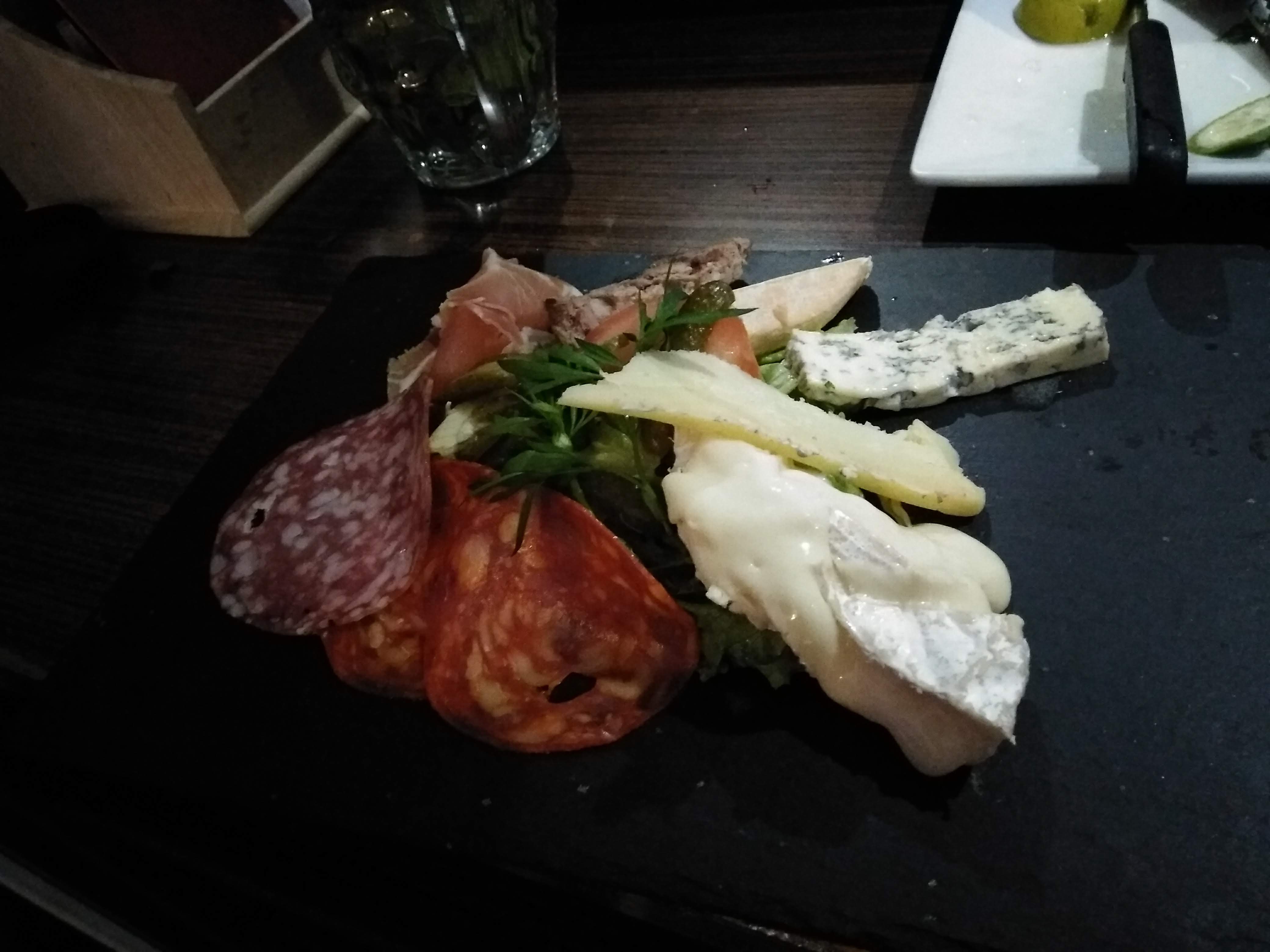 Photo n° 4 de l'avis de Meziane.o fait le 11/06/2018 à 07:28