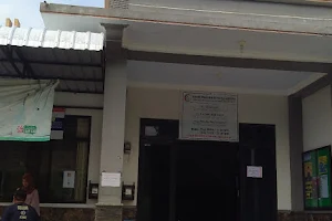 Klinik Pratama Sehat Sejahtera | Dokter Wasingah image