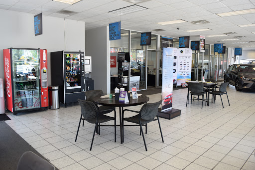 Toyota Dealer «DARCARS Toyota Baltimore», reviews and photos, 6007 Eastern Ave, Baltimore, MD 21224, USA