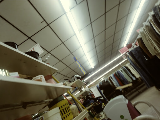 Thrift Store «Action Thrift Store», reviews and photos, 2114 N Michigan Ave, Saginaw, MI 48602, USA