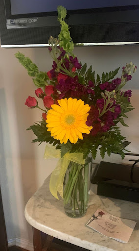 Florist «Allen Flower Shop», reviews and photos, 102 E Main St, Allen, TX 75002, USA