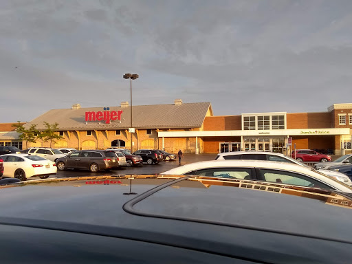 Grocery Store «Meijer», reviews and photos, 13000 Middlebelt Rd, Livonia, MI 48150, USA