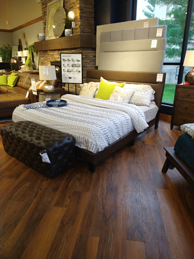 Furniture Store «Ashley HomeStore», reviews and photos, 1715 E Independence St, Springfield, MO 65804, USA