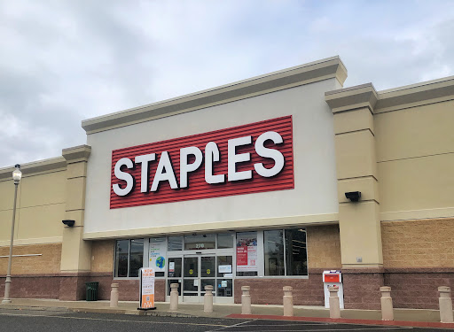 Staples, 270 Upland Square Dr, Pottstown, PA 19464, USA, 