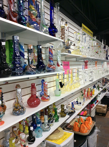 Tobacco Shop «Ra Shop #6 Metairie», reviews and photos, 3828 Veterans Memorial Blvd d, Metairie, LA 70002, USA