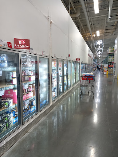 Shopping Mall «Camp Creek Marketplace», reviews and photos, 3480 Marketplace Blvd, East Point, GA 30344, USA