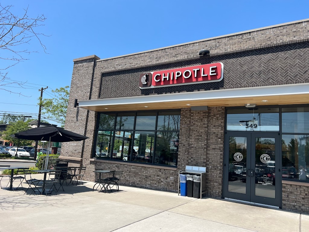 Chipotle Mexican Grill 08840