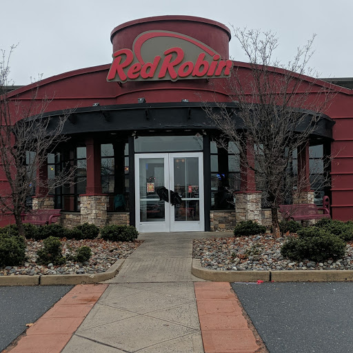 Shopping Mall «Hamilton Marketplace», reviews and photos, 130 Marketplace Blvd, Hamilton Township, NJ 08691, USA